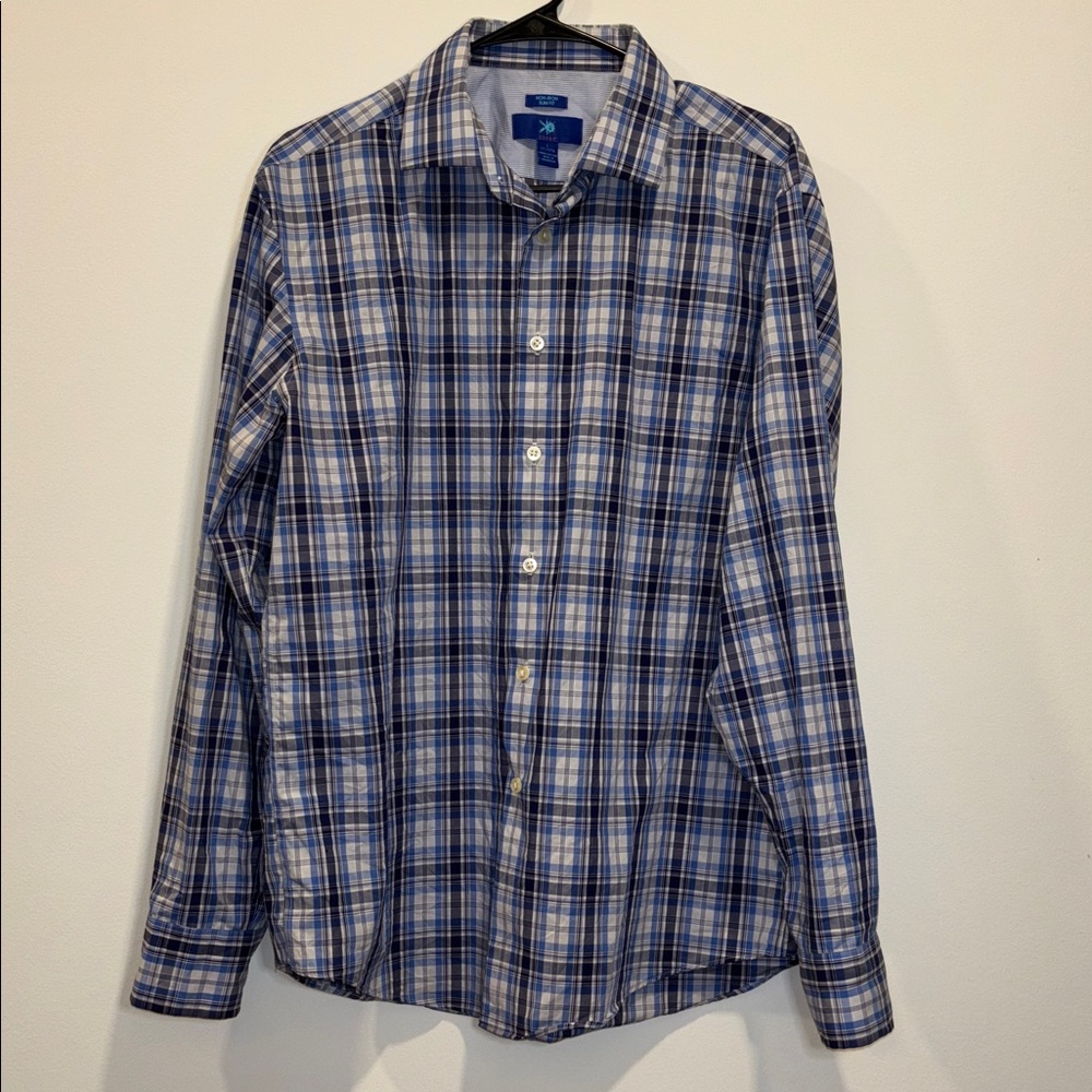 Egara Men’s Blue Plaid Button-Up Shirt